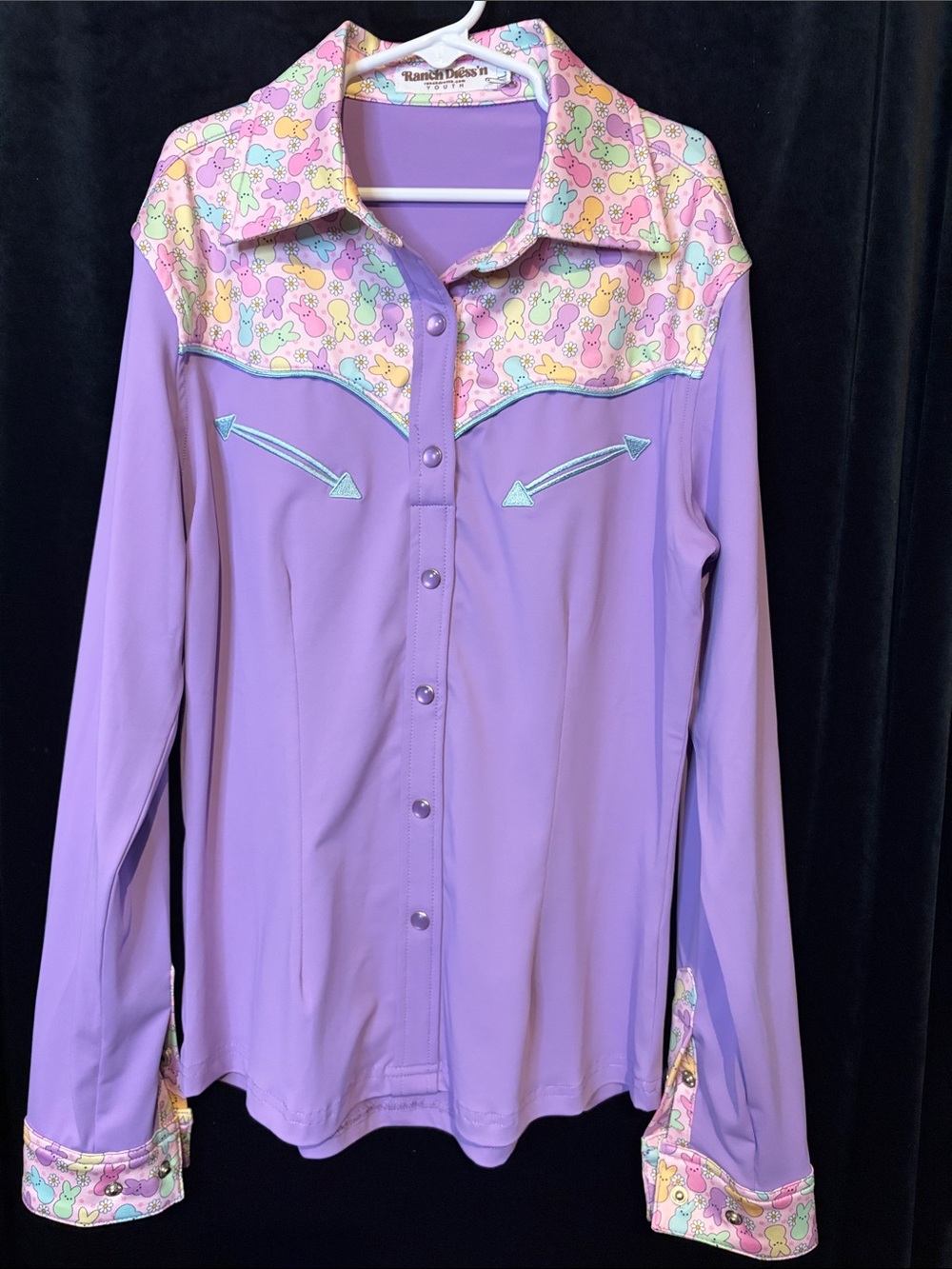 Ranch Dress’n youth large. Never worn.
